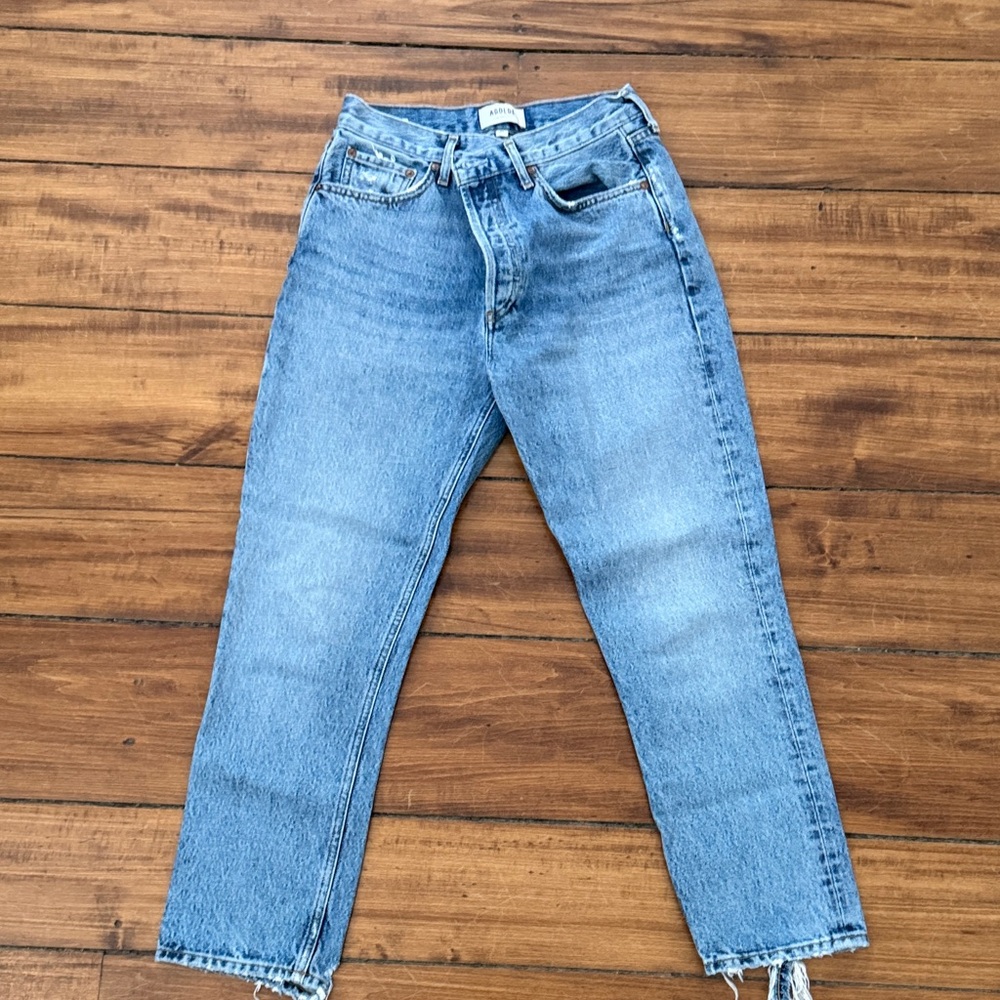 Agolde Riley Jean. Medium worn in wash with frayed hems in back. Super soft!